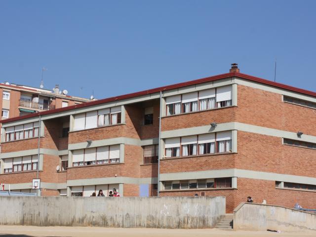 escola el garrofer