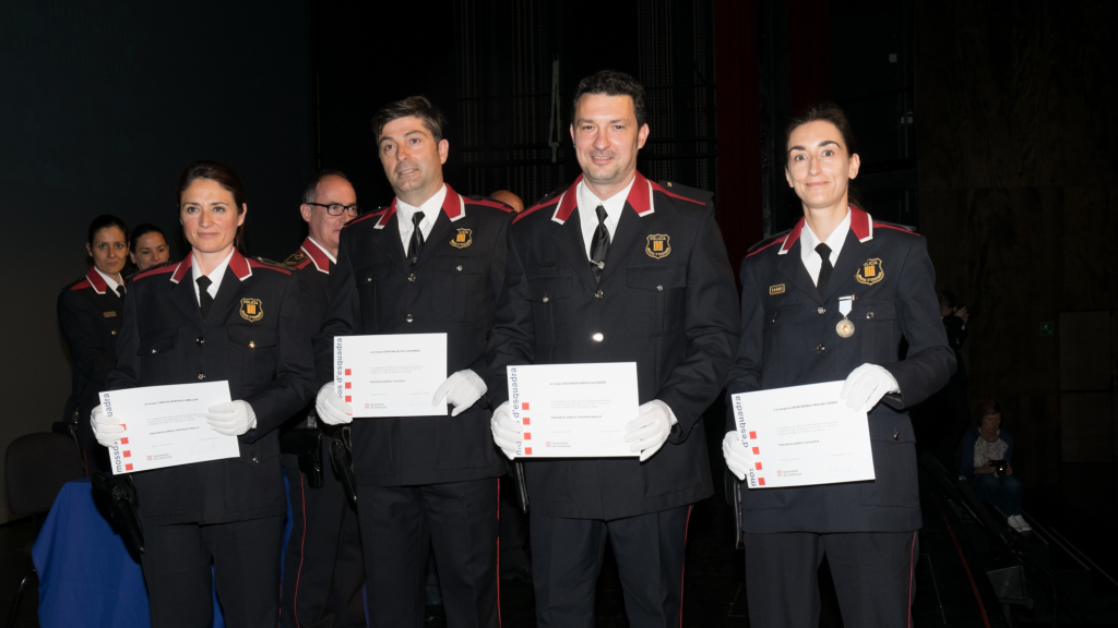 Els Mossos Celebren El Dia De Les Esquadres A Atrium Viladecans