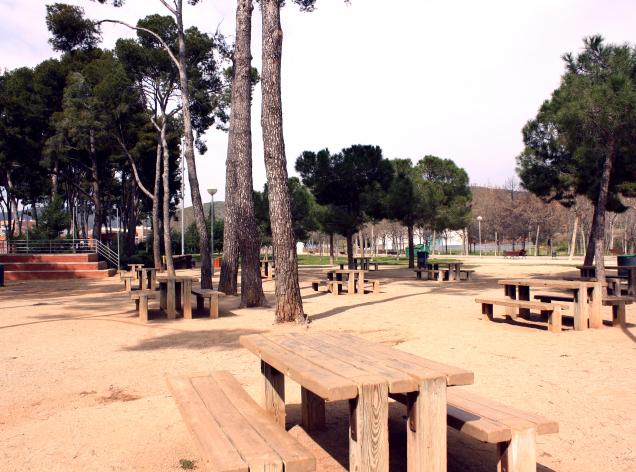 parc de la torre roja viladecans torre-roja