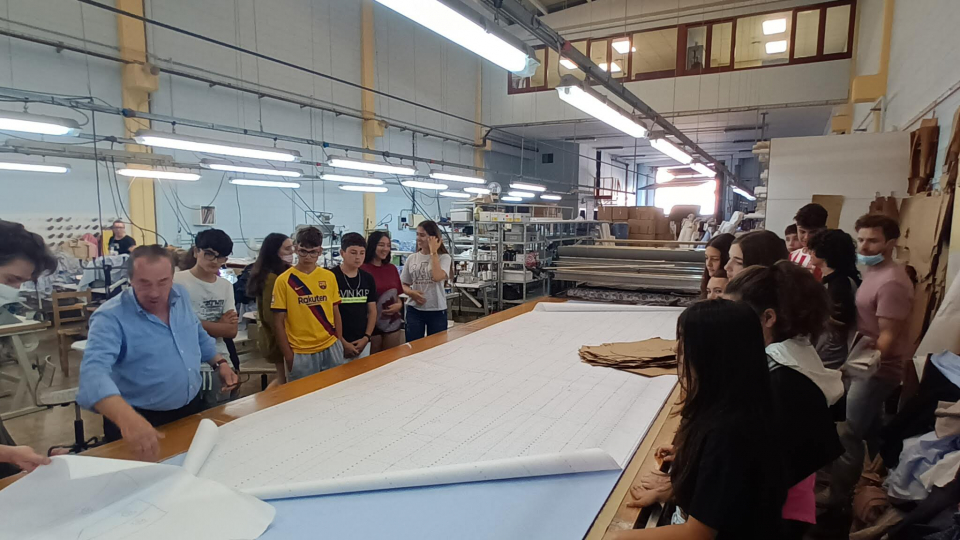 PECT InnoDelta: Visita alumnes institut a empresa Unique Shirt Design 4