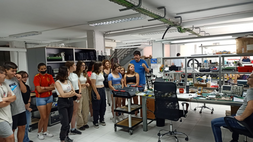 PECT INNODELTA: visita alumnes institut a empresa CERC enginyeria-1